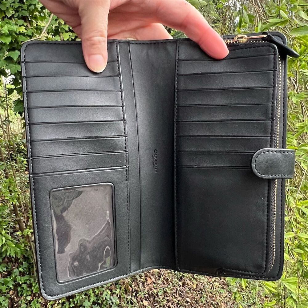 COACH Slim Wallet Credit Card Holder Black Smooth Leather w Gold Hardware - Picture 8 of 10